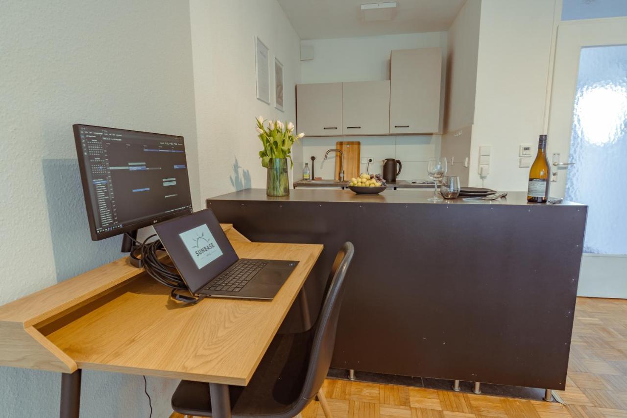 Studio Apartment Mit Parkplatz Oberesslingen Εξωτερικό φωτογραφία